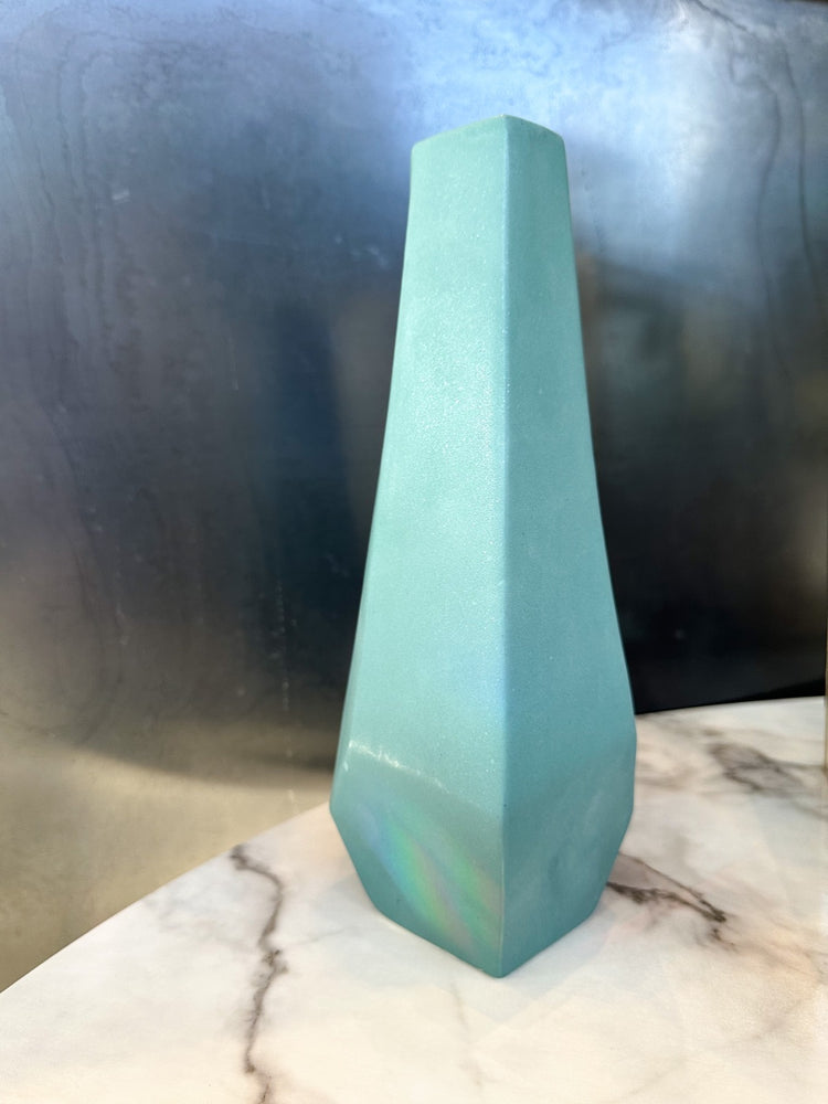 Chisel Vase - Emerald