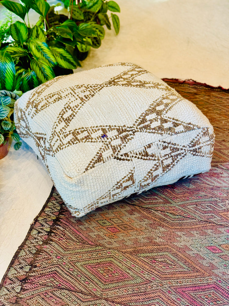 Vintage Moroccan Pouf 0003