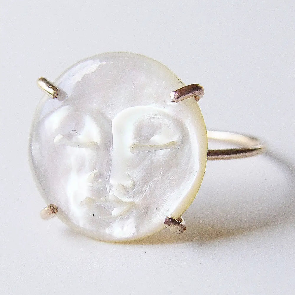 Pearl Moon Face Gold Ring - Size 5