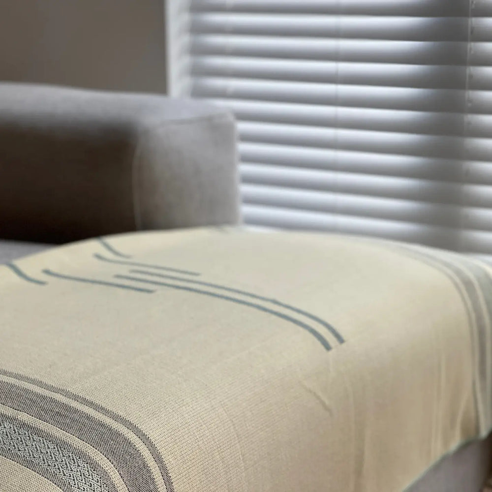 Equinoccio Throw in Mint