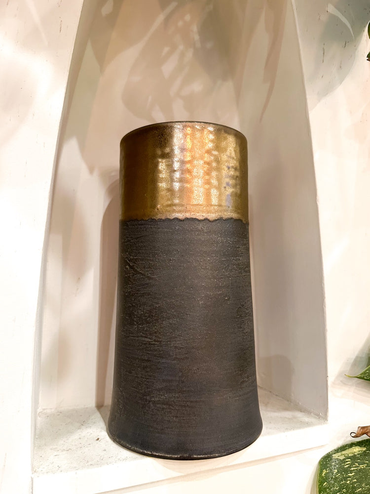 
                
                    Load image into Gallery viewer, Gold + Black Hand Thrown Vase
                
            