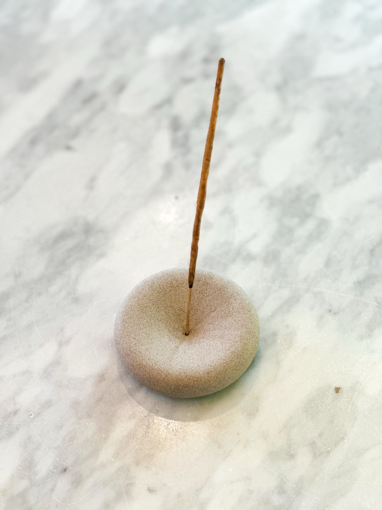 Minimal Ceramic Incense Holder - Oat