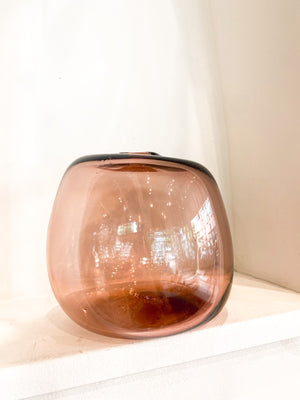 
                
                    Load image into Gallery viewer, Short Big Gem Glass Bud Vase - Rose
                
            