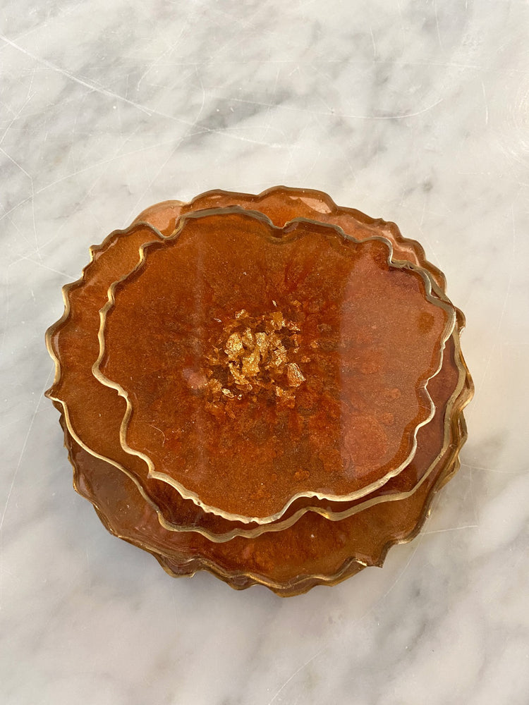 
                
                    Load image into Gallery viewer, Resin Geode Coaster Set - Copper
                
            