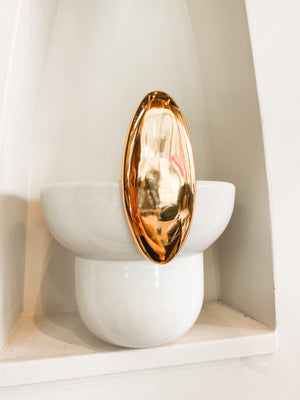 
                
                    Load image into Gallery viewer, Porcelain Footed Bowl with Gold Oval
                
            