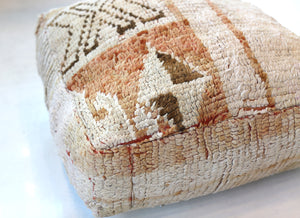 
                
                    Load image into Gallery viewer, Vintage Moroccan Pouf No. 4100
                
            